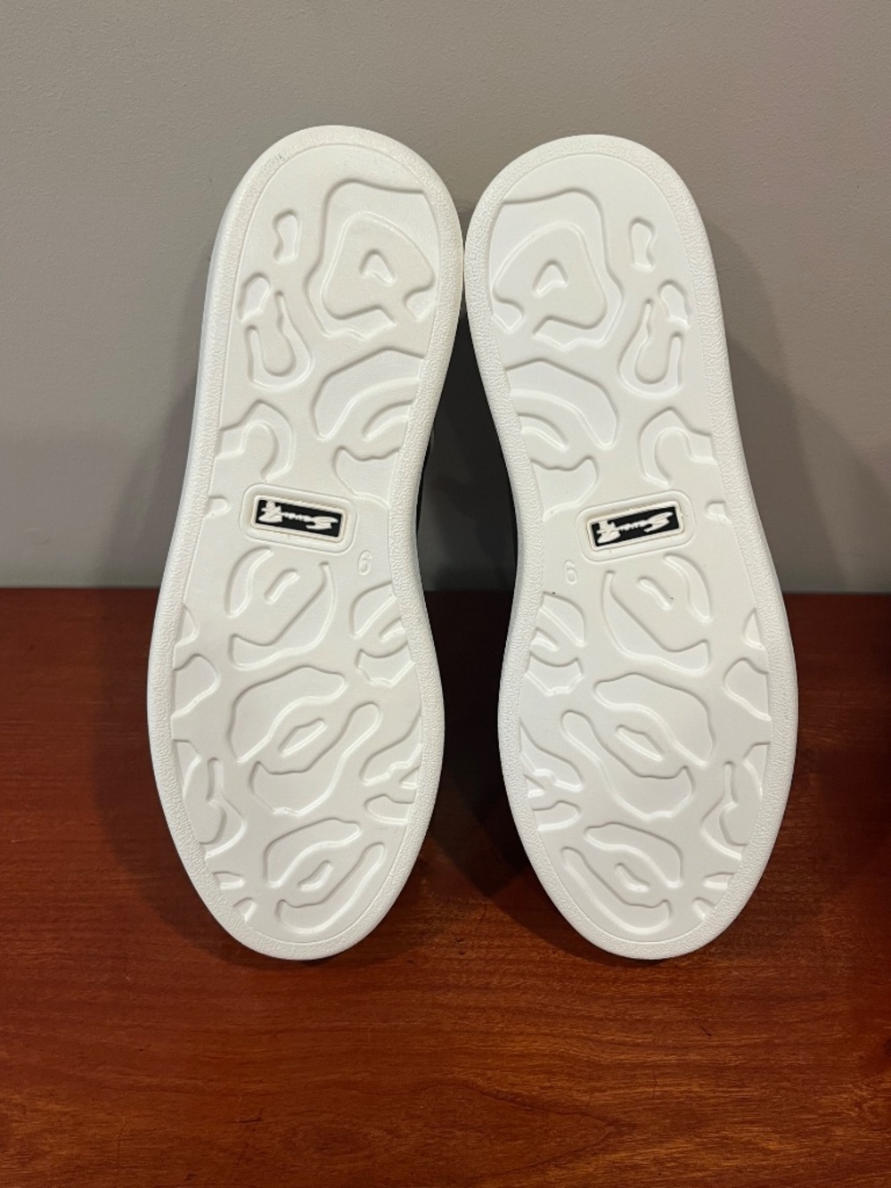 NIB Seven7 Women’s Miki Low-top Platform Sneaker w/ Snakeskin Print 9 - Picture 10 of 15